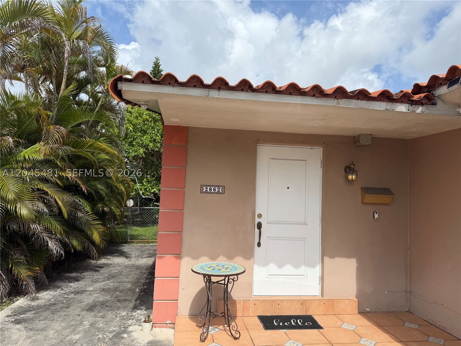 2862 SW 38th Ave