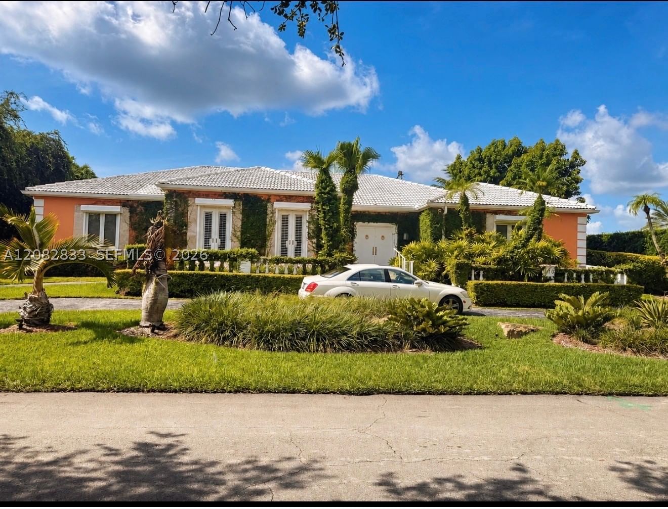 470 Marquesa Dr