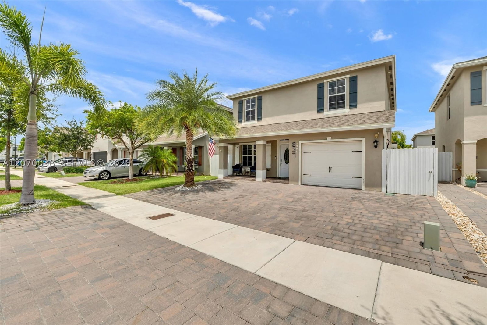 537 NE 6th Ct