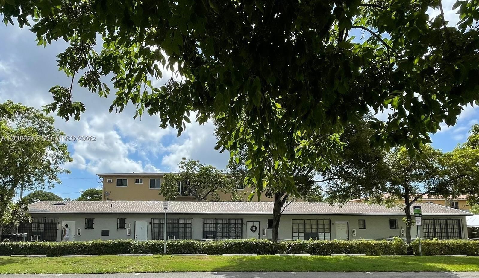 1346 NW 6th St