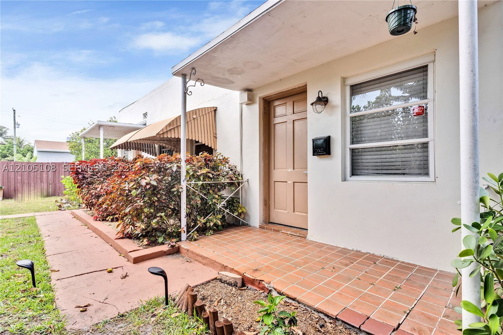427 NE 107th St