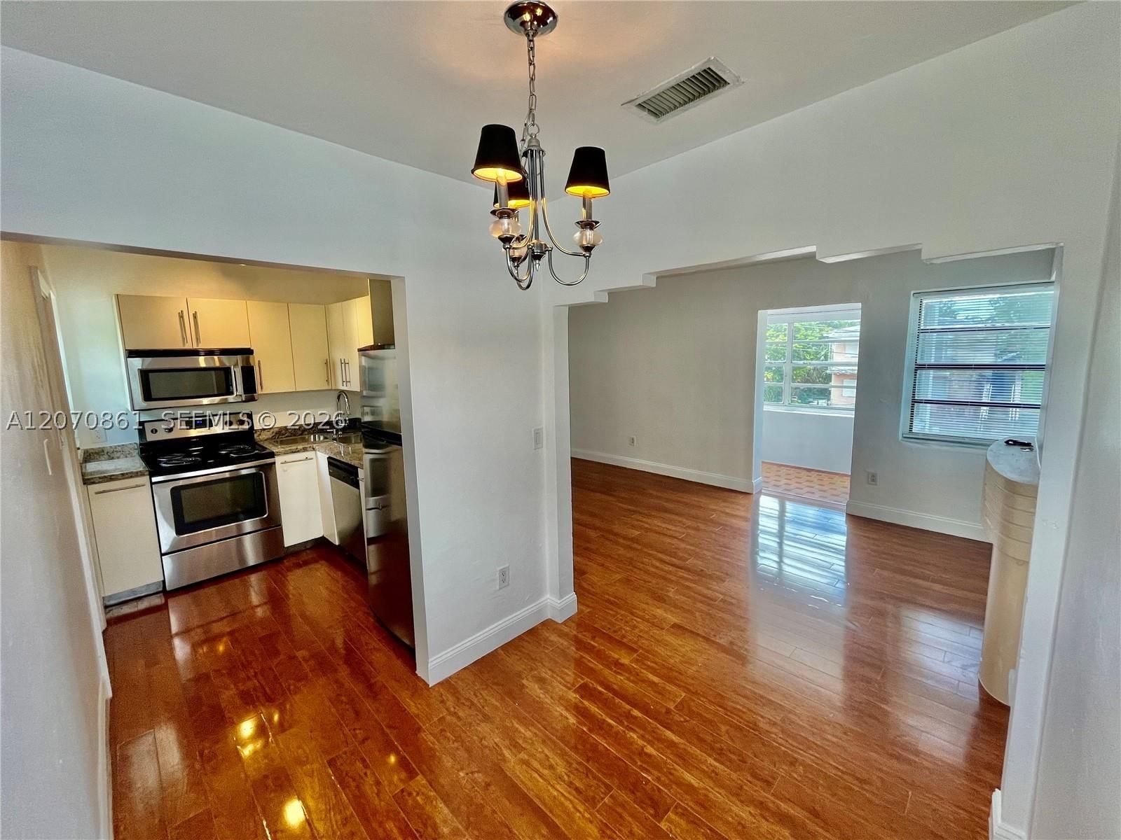 525 NE 65th St