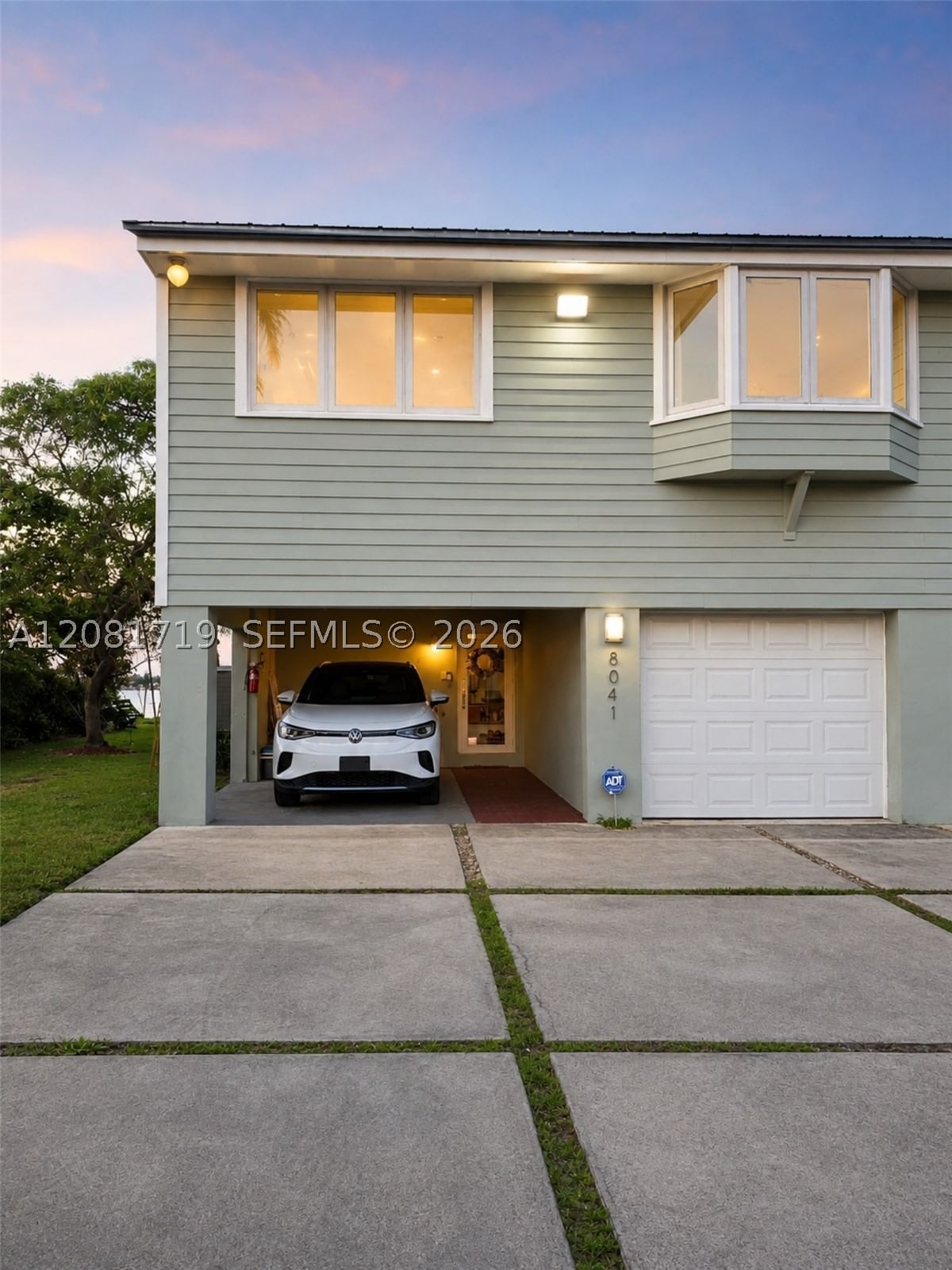 8041 NE Bayshore Ct