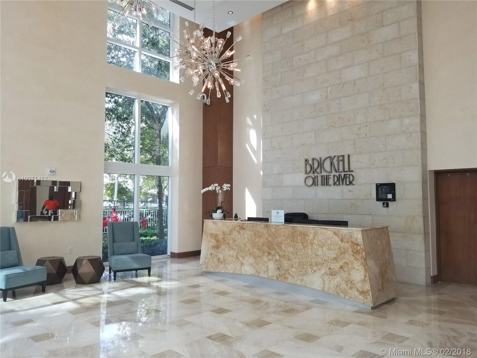 Brickell On The River South
