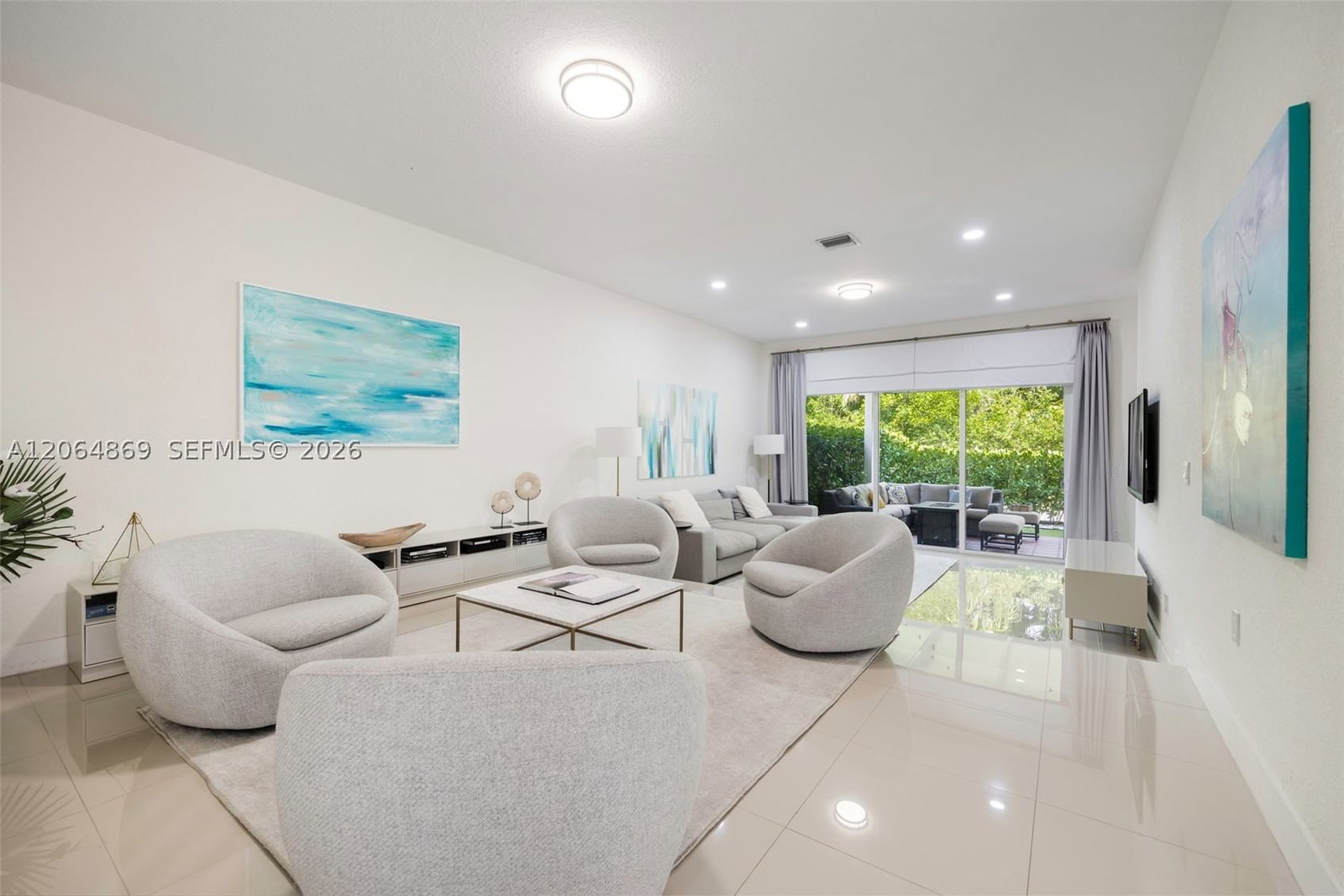 5230 NW 104th Ct