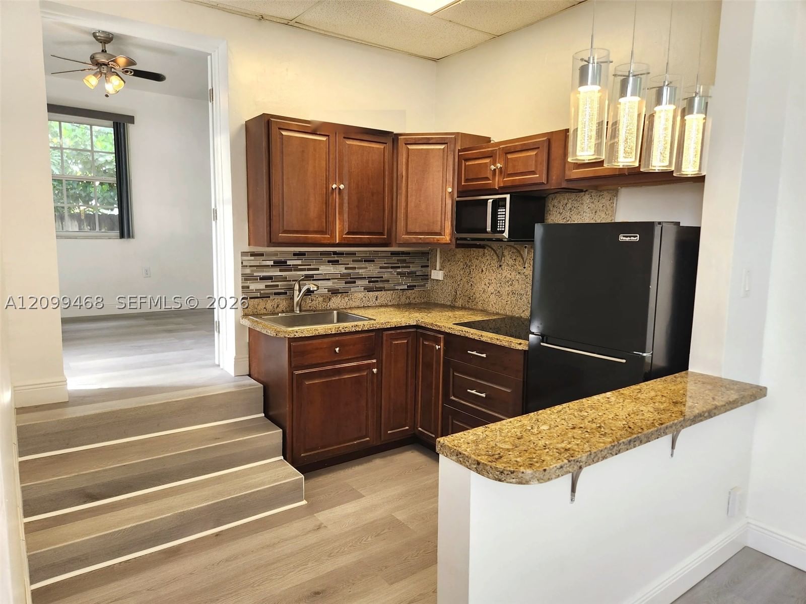 550 NW 122nd St
