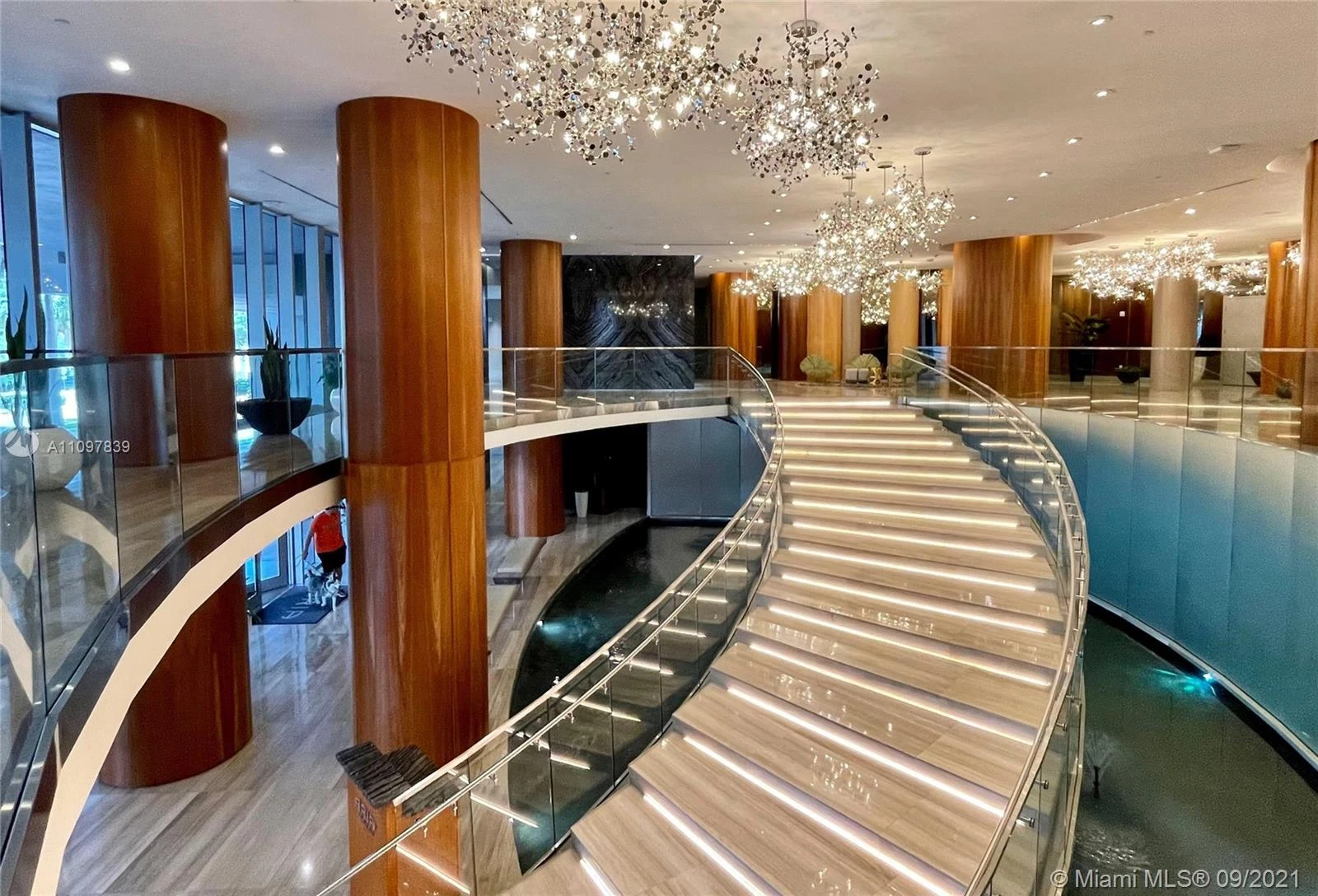Aria On The Bay