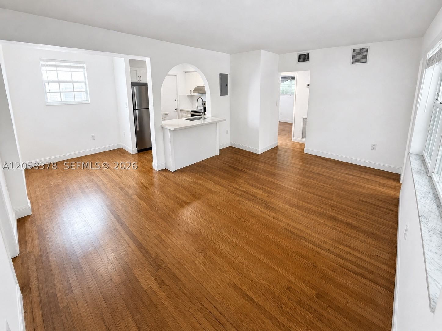 1561 West Ave
