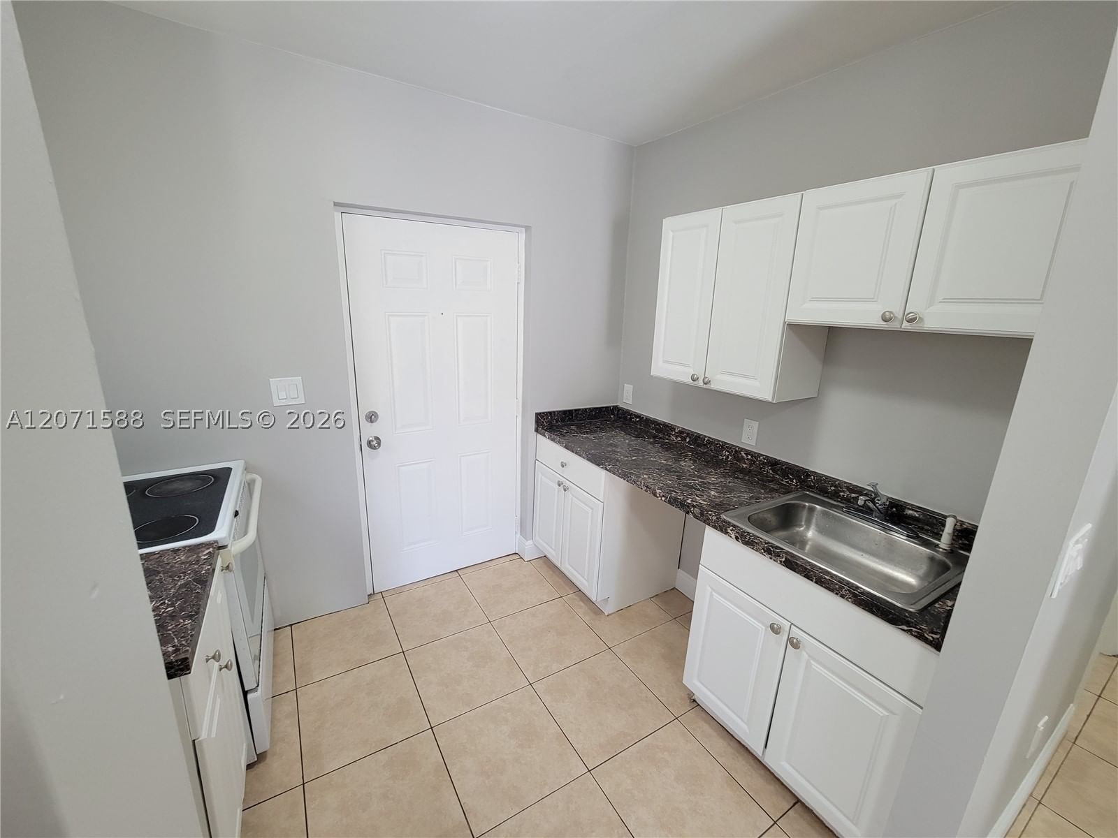 1740 NW 1st Pl