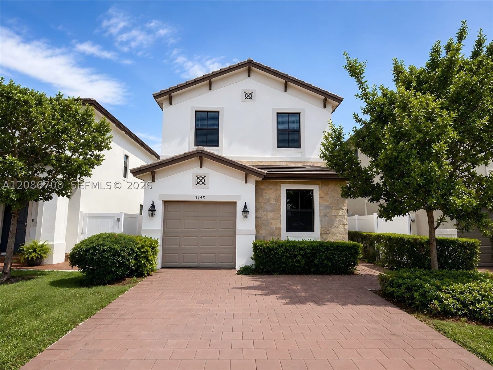 3448 W 110th Ter