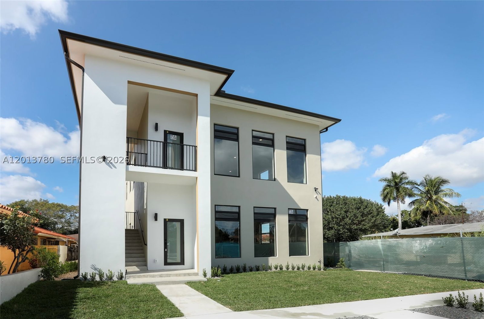 120 SW 35th Ave