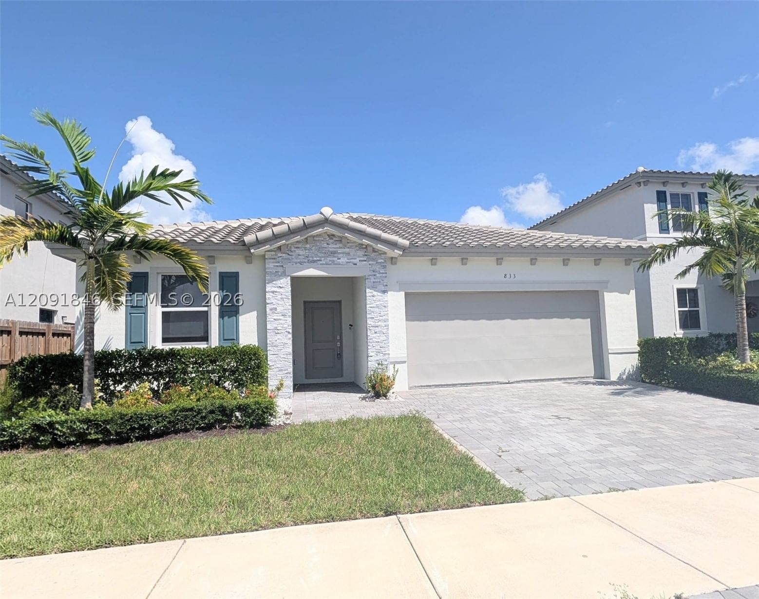 833 SE 26th Rd