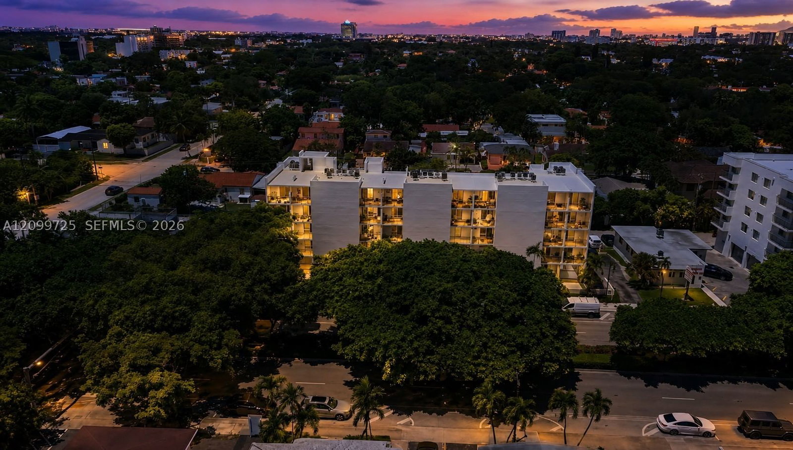 2463 Coral Way