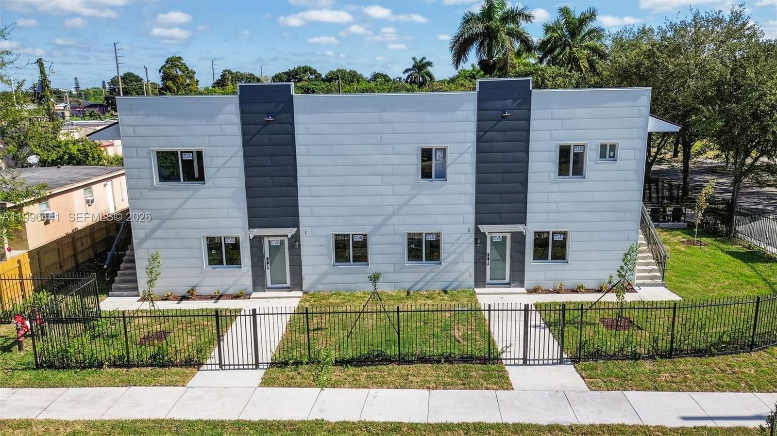 1515 Redland Rd
