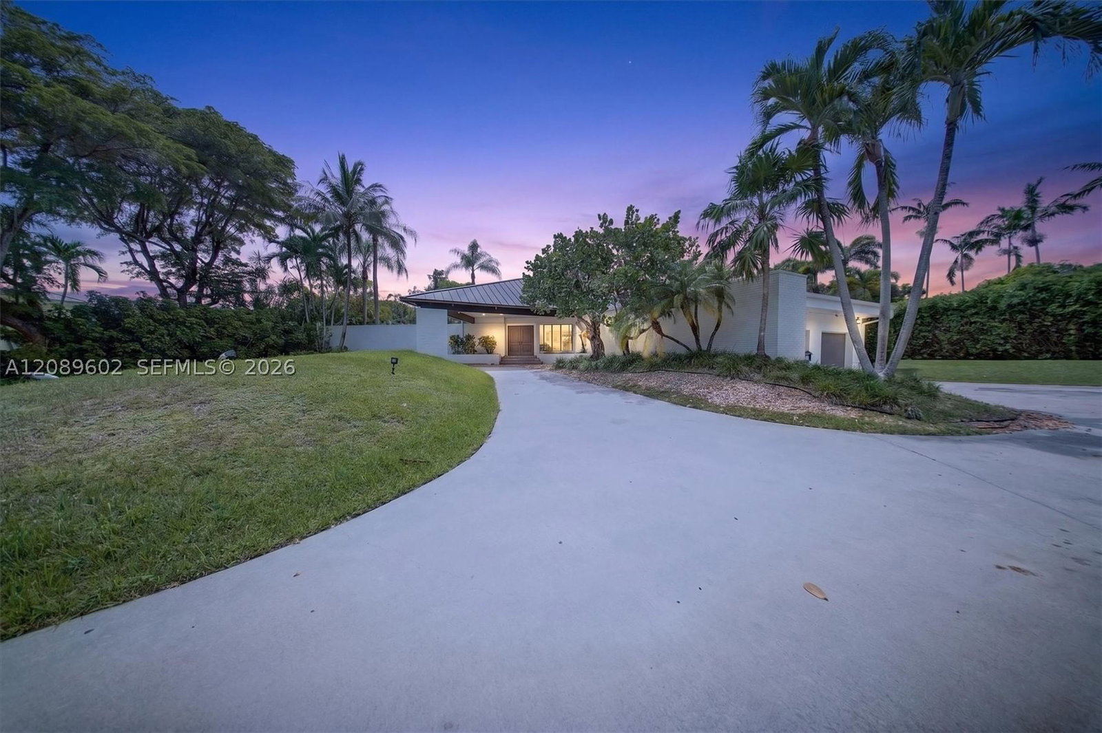 8925 SW 102nd Ter