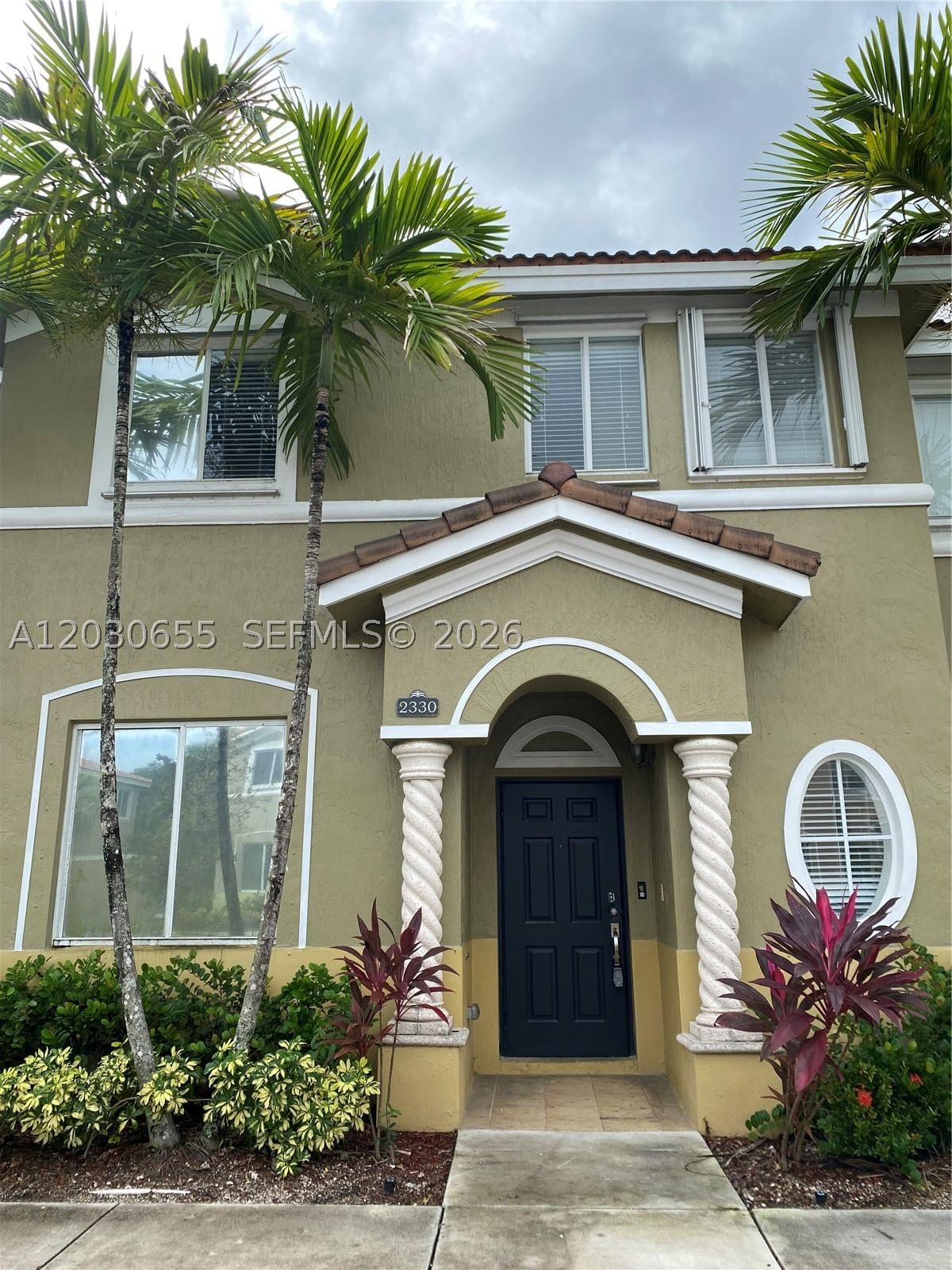 2330 SE 10th St