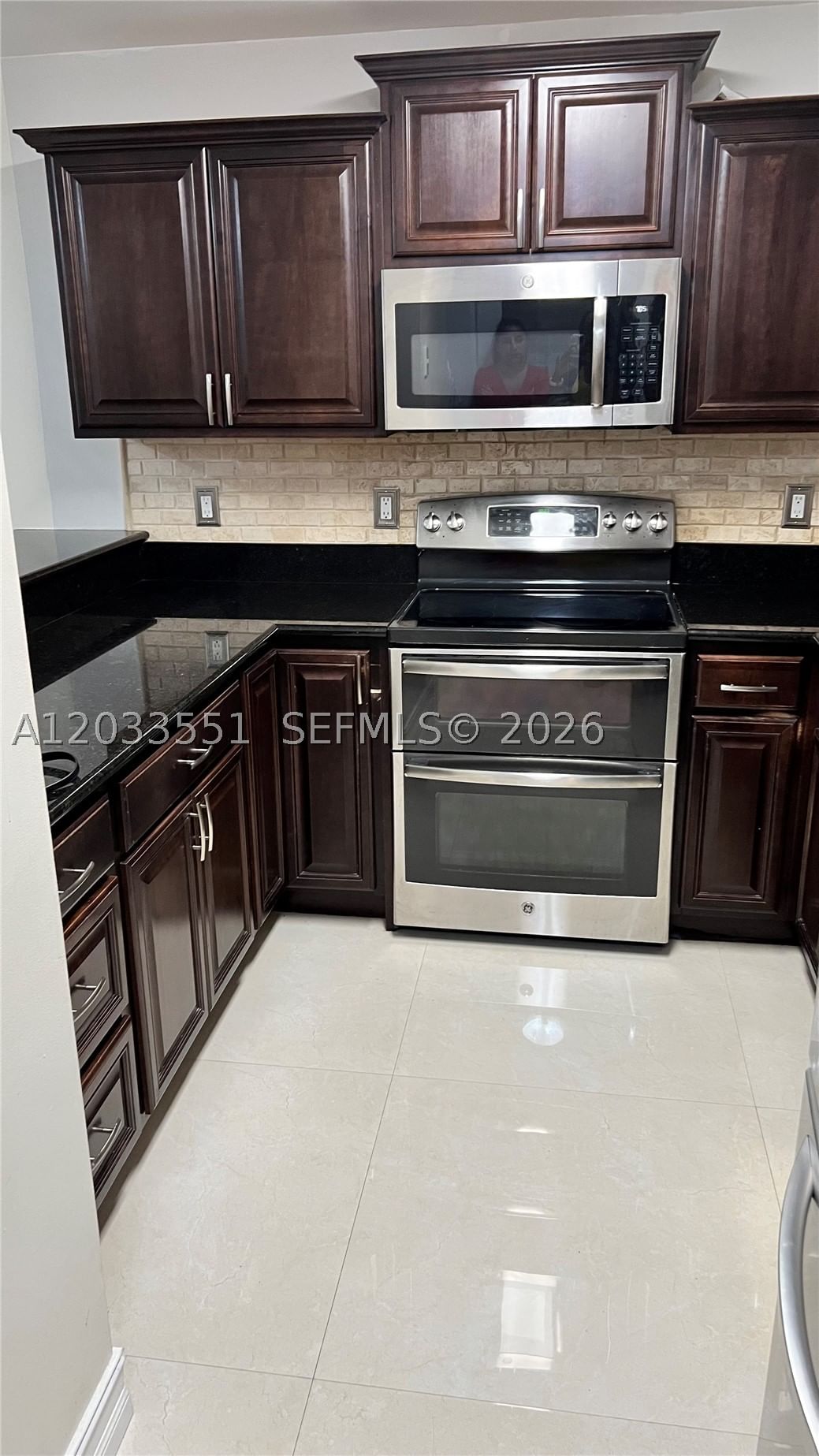 6225 SW Kendale Lakes Cir