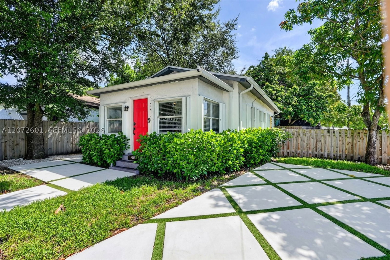 2935 NW 14th Ave