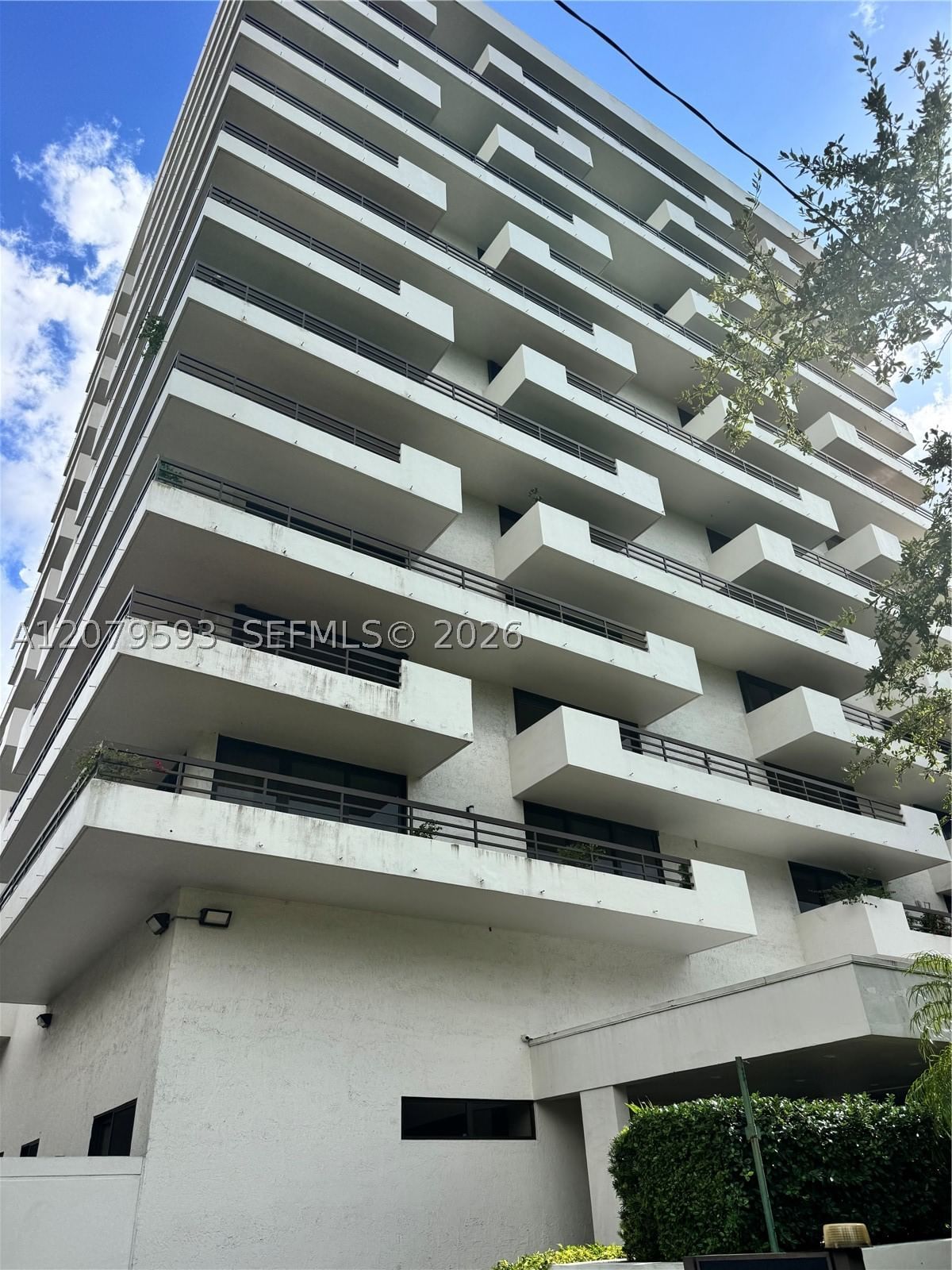 Granada Park Condominiums