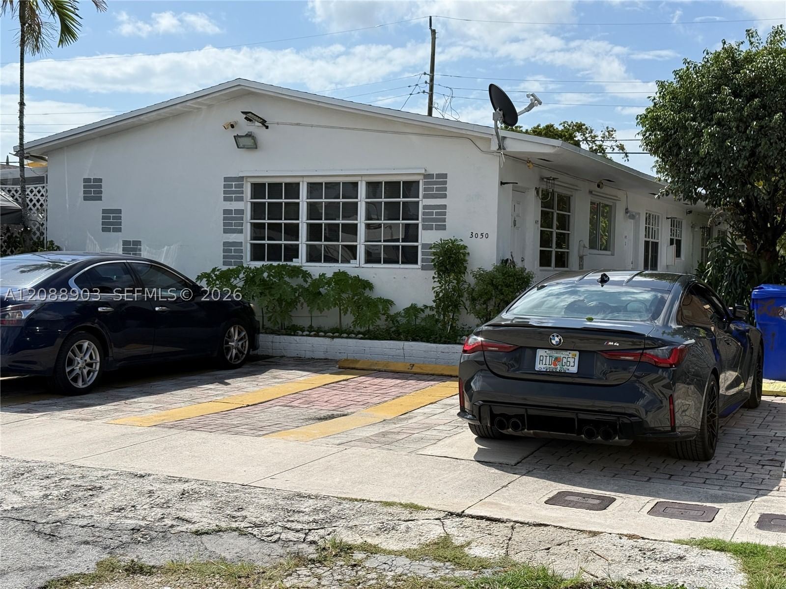 3050 NW 20th St