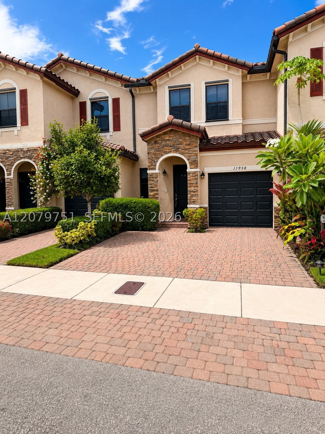 11958 SW 151 Ave