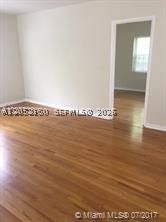 1002 SW 37th Ave
