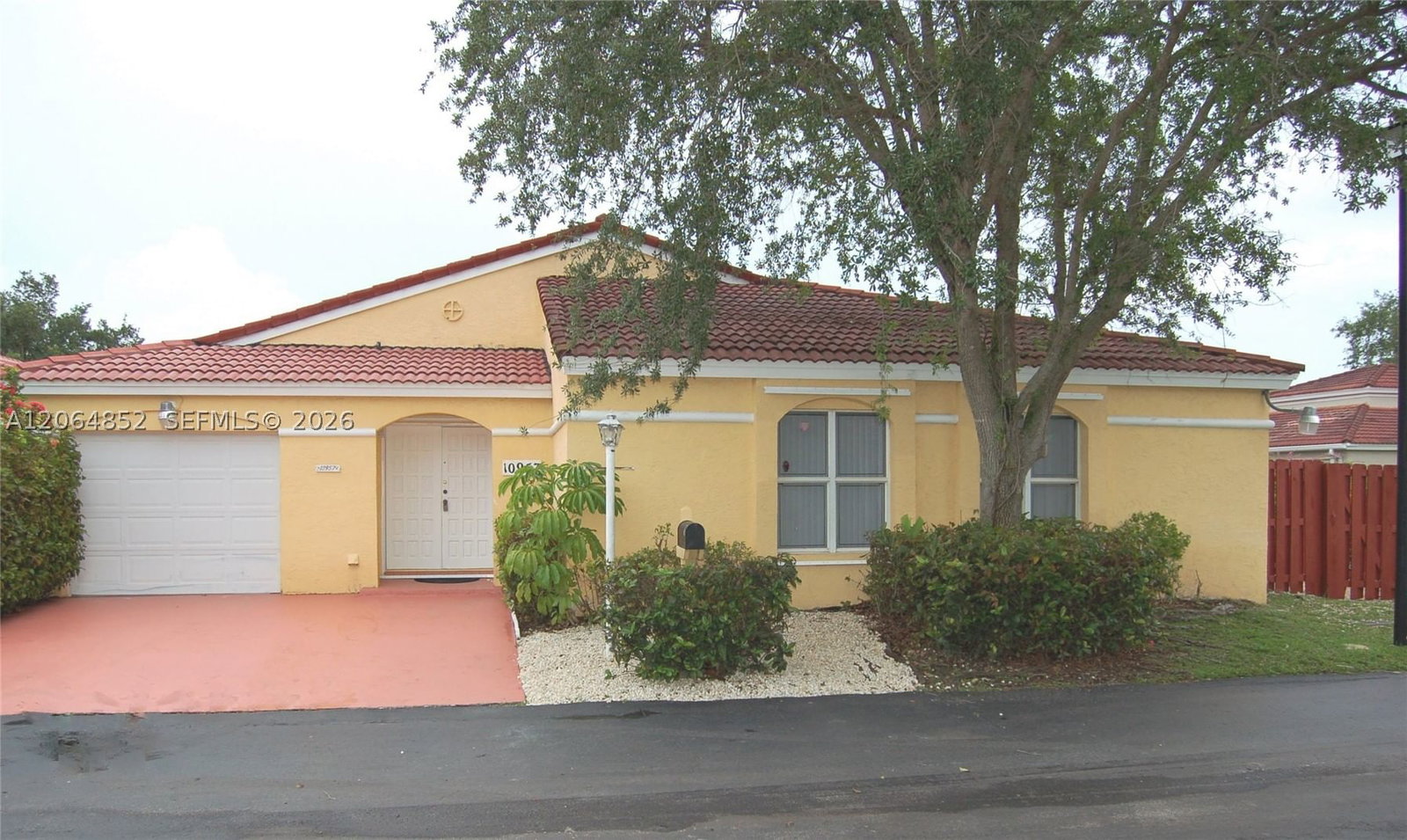 10957 SW 73rd Ter