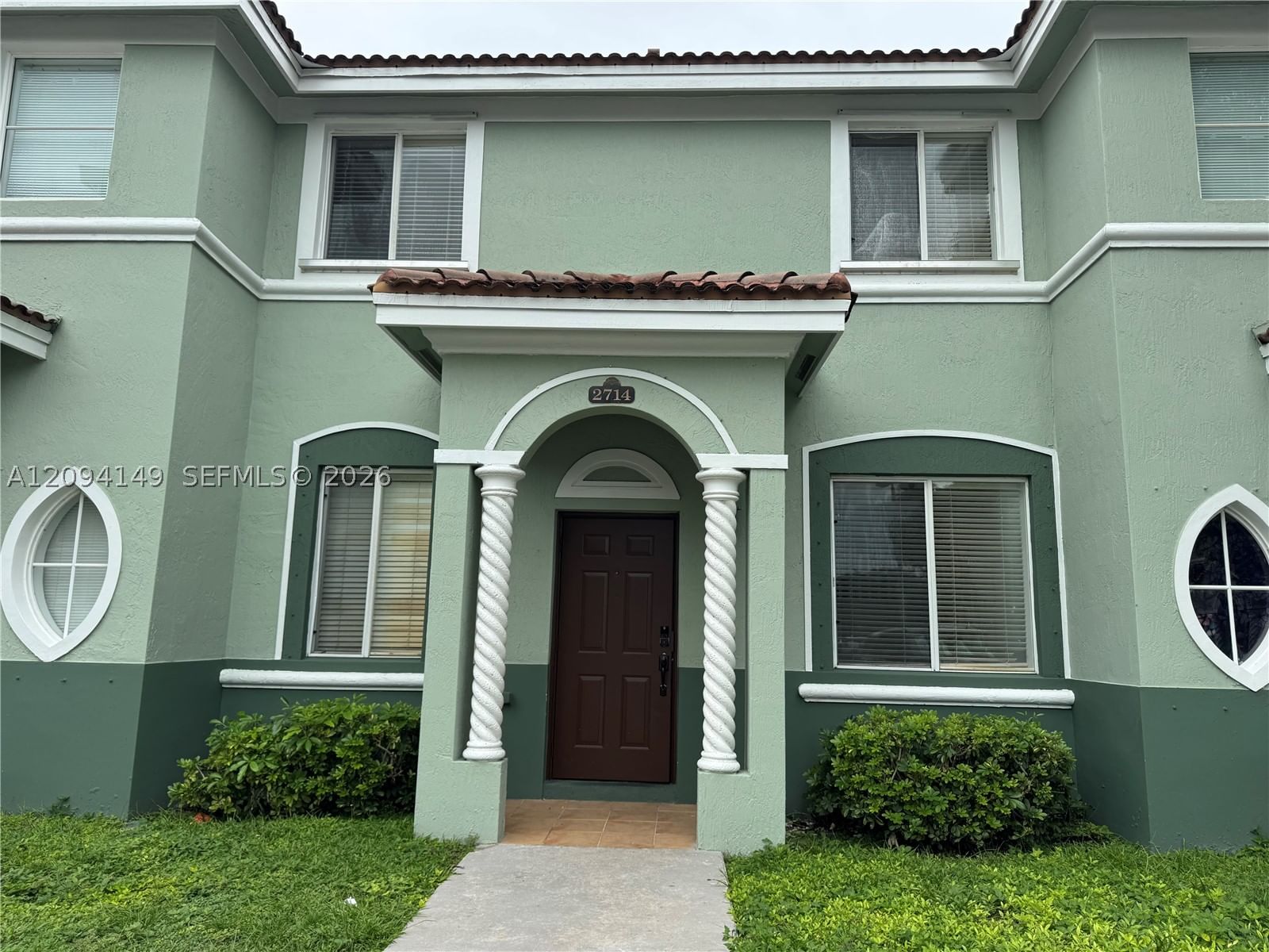 2714 SE 15th Rd