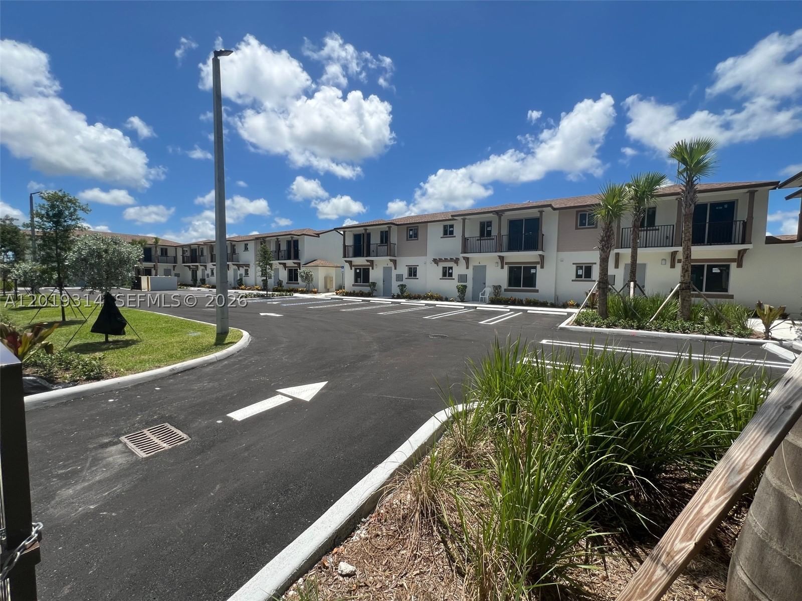 199 Redland Rd