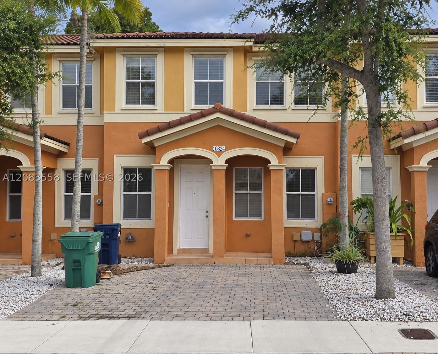 10824 SW 240 Ln