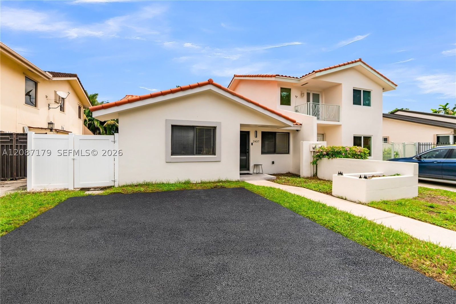 2437 SW 99th Ct