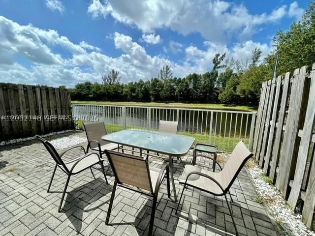 7560 NW 116th Ave