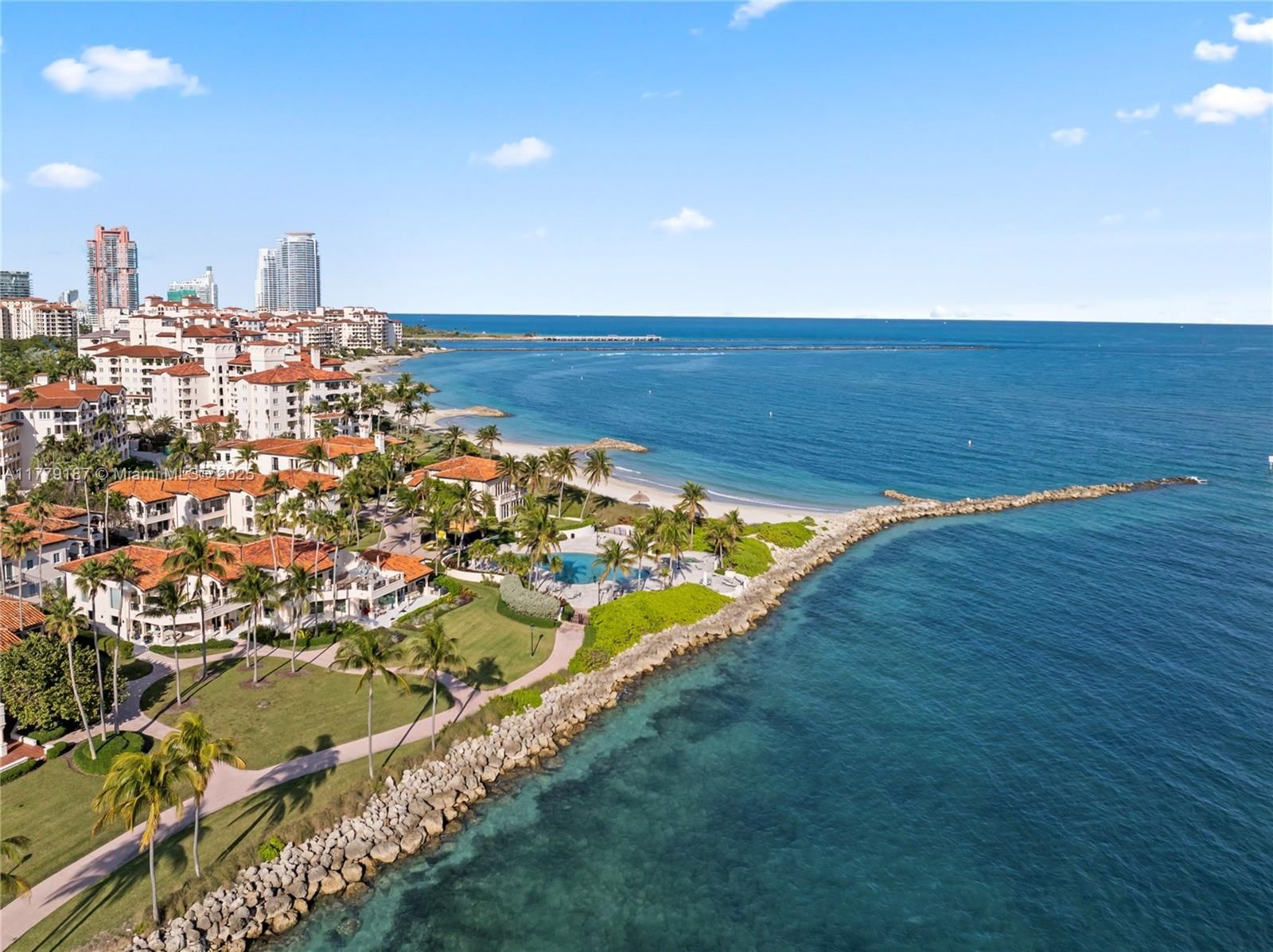 19133 Fisher Island Dr