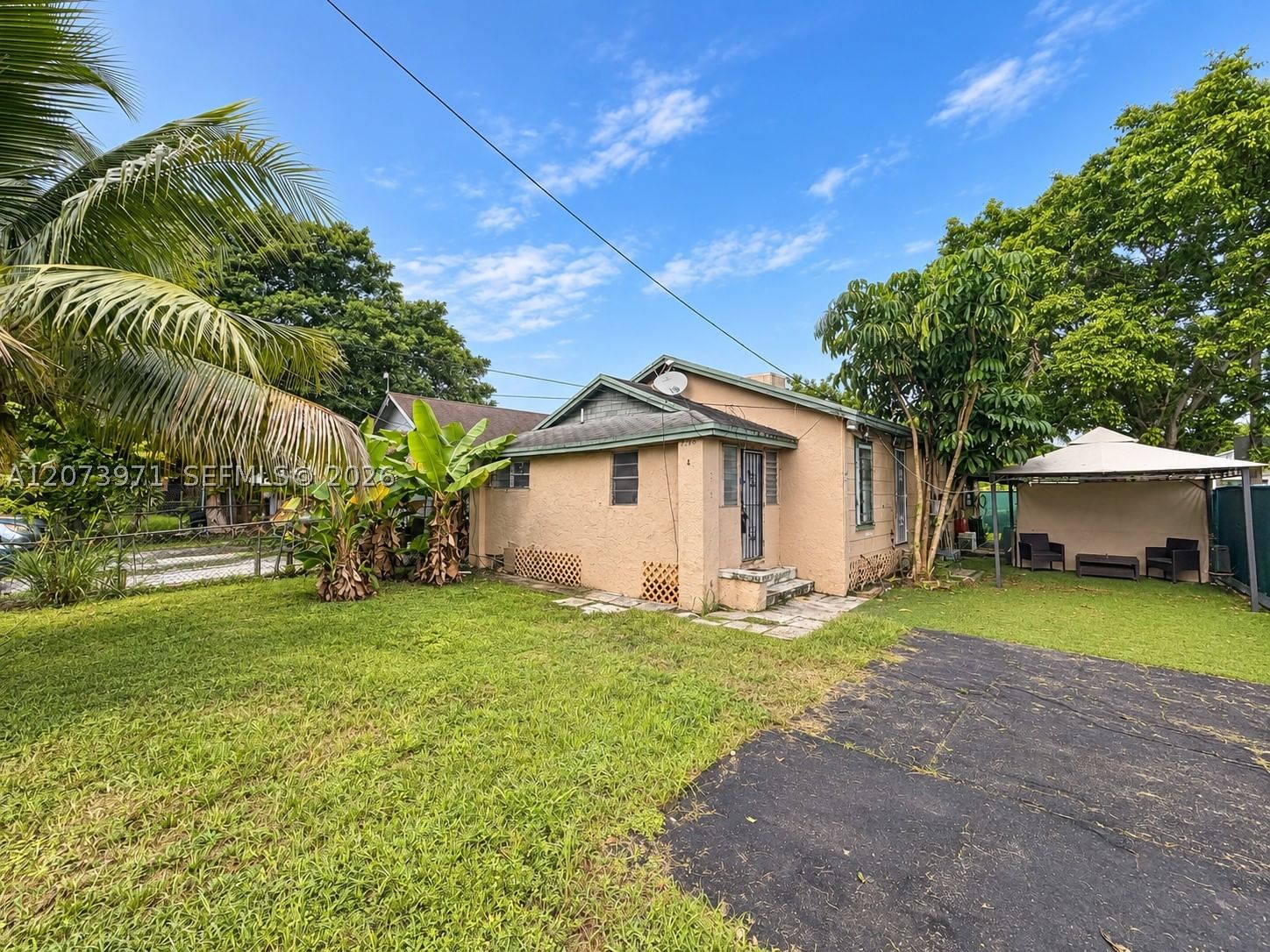 7560 NE Miami Ct