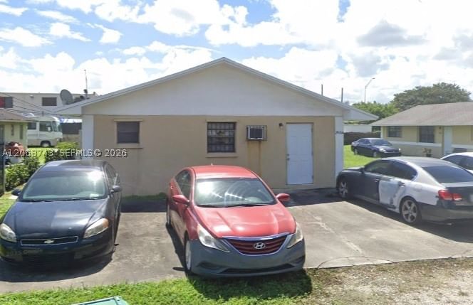 2416 NW 79th Ter