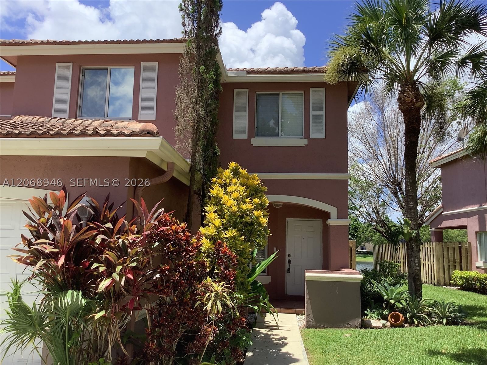 7050 SW 164th Ct