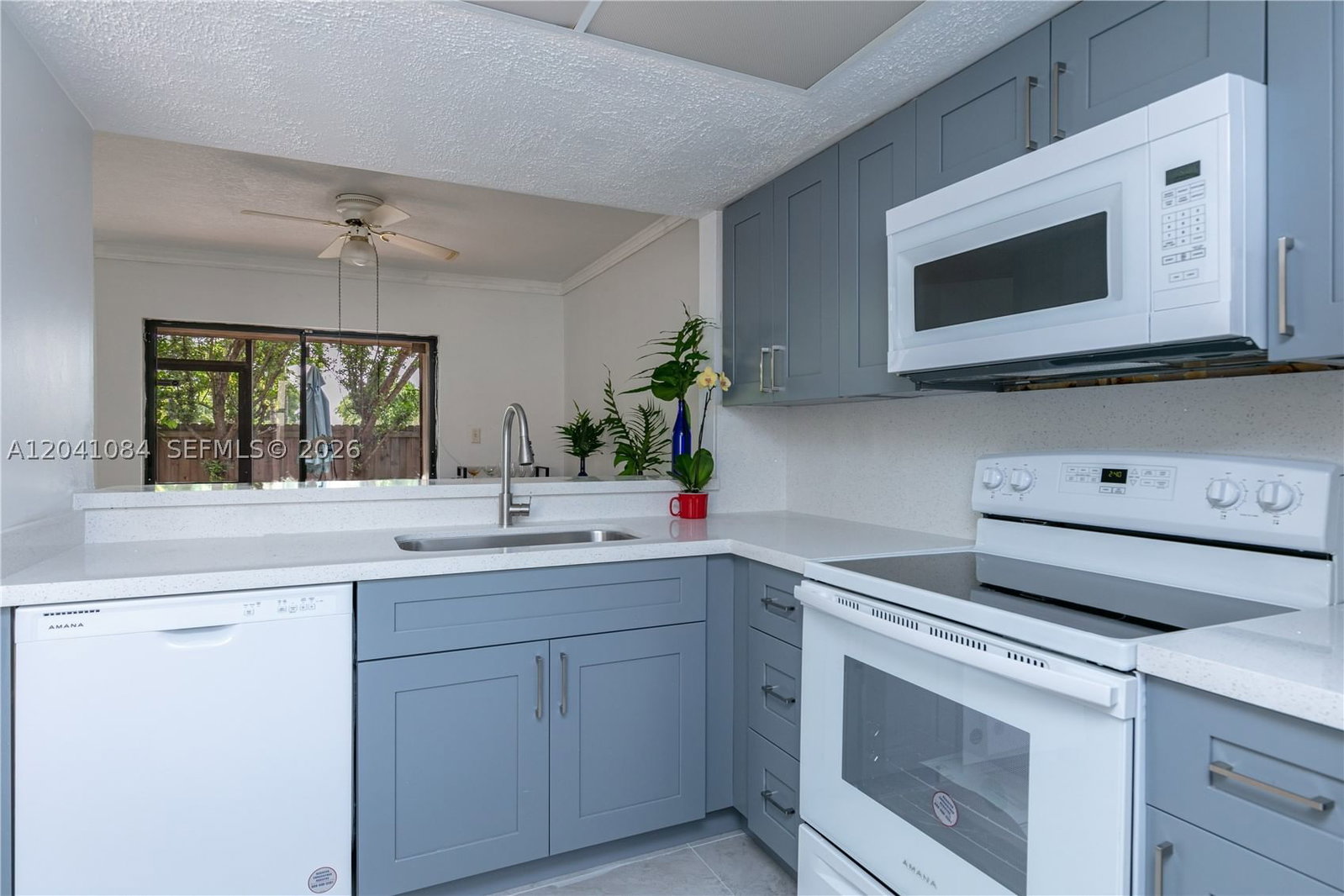 2513 San Remo Cir