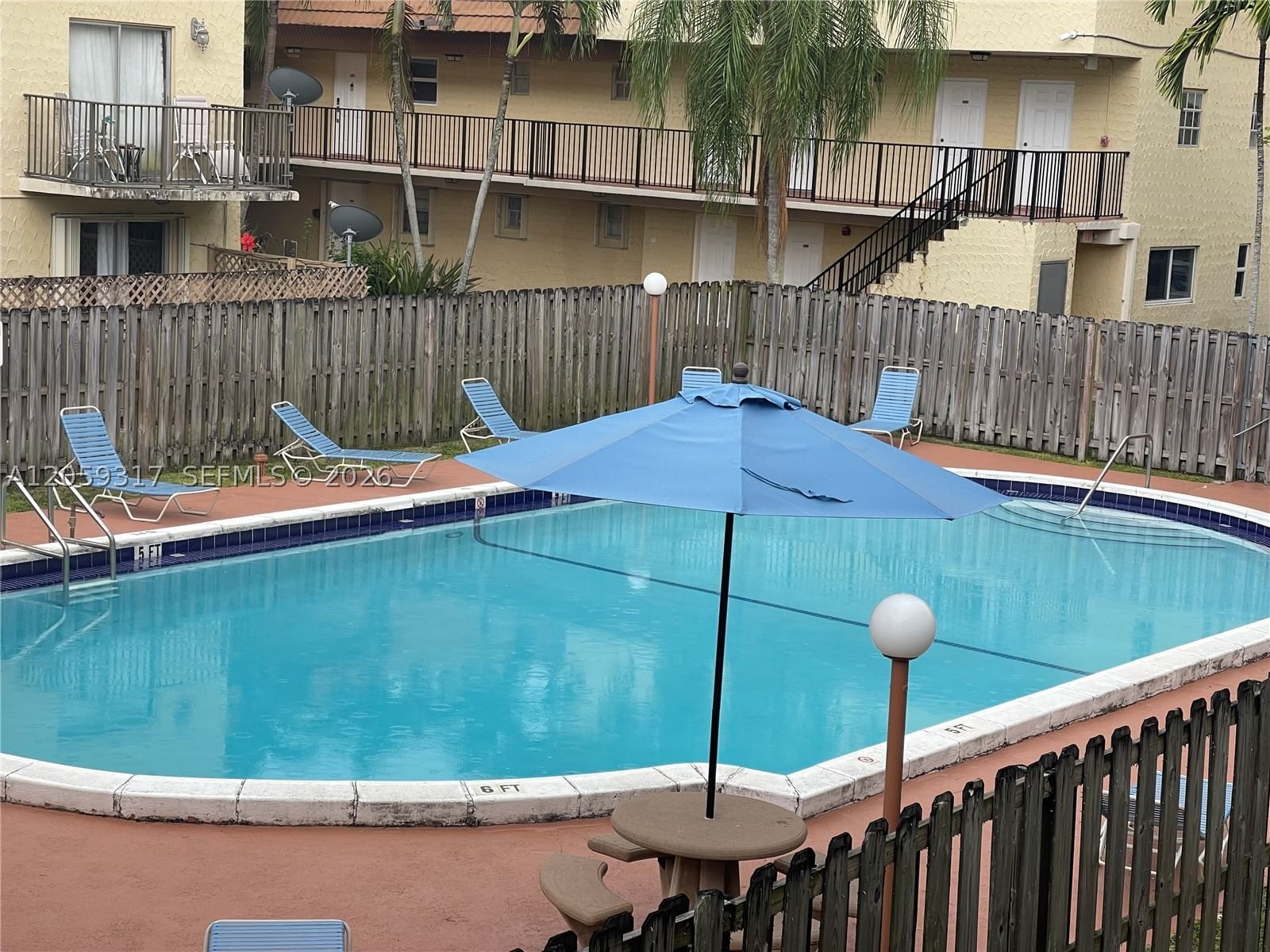 2 Bedroom
