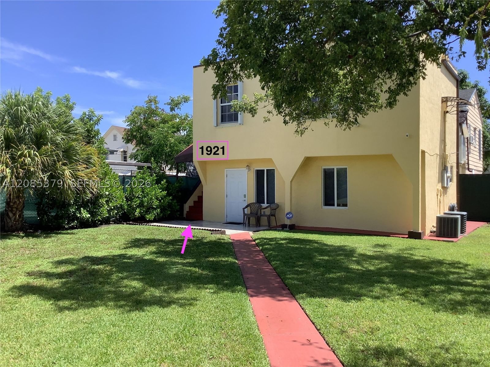 1921 SW 17th Ct