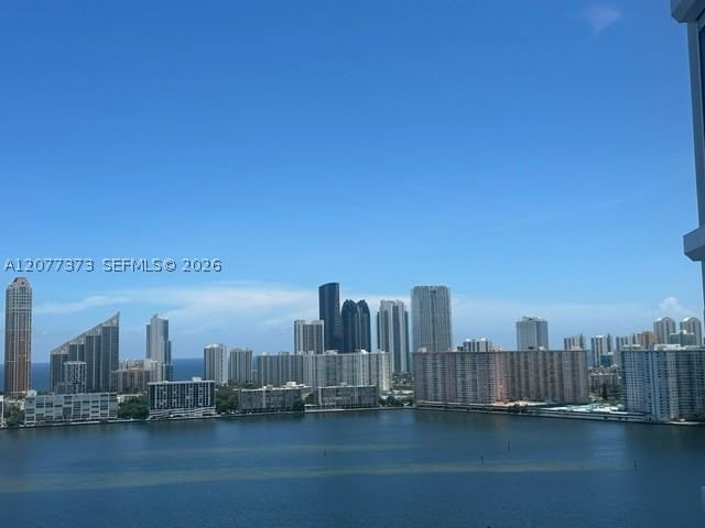 Williams Island 7000