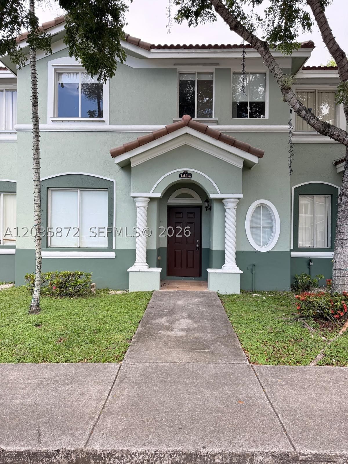 1414 SE 24th Ct