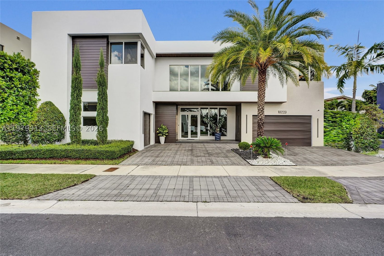 10223 NW 75th Ter