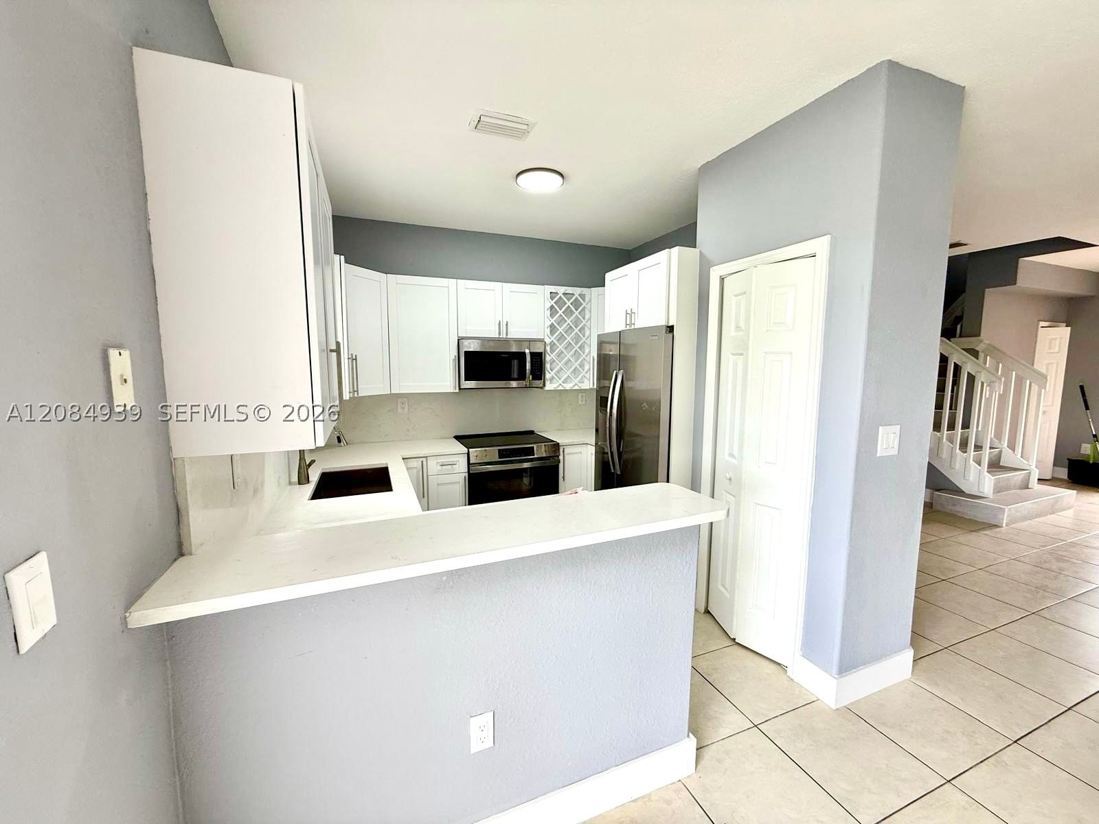 2869 SE 15th Rd