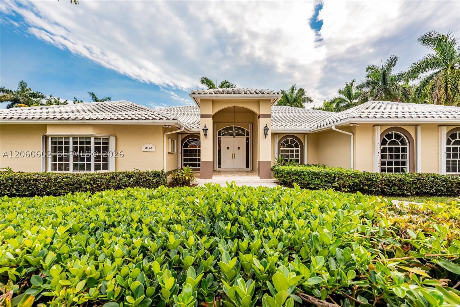 8198 SW 84th Ter