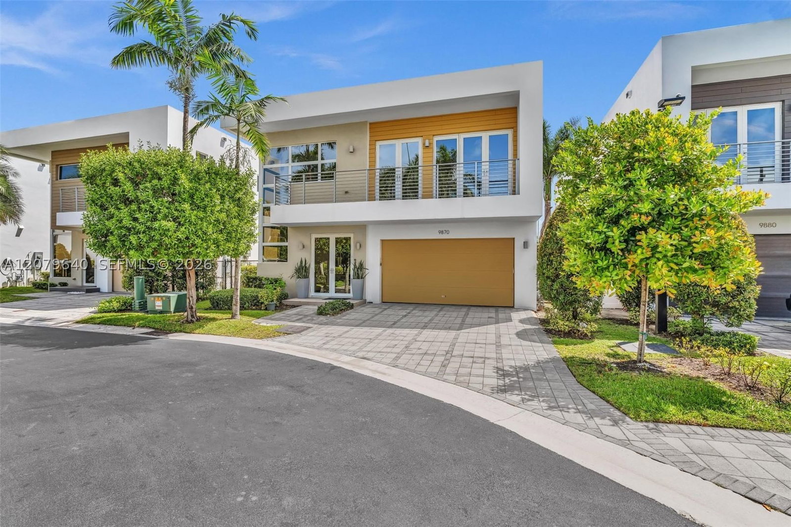 9870 NW 74th Ter
