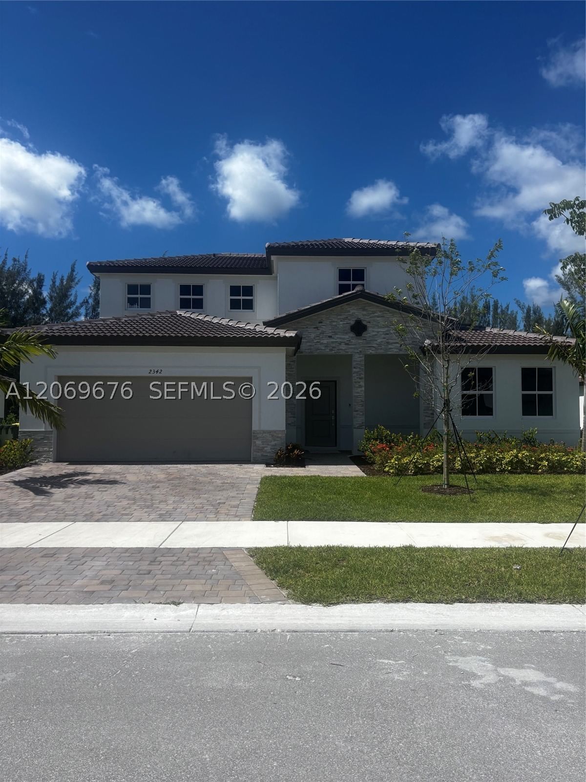 2342 SE 30th St