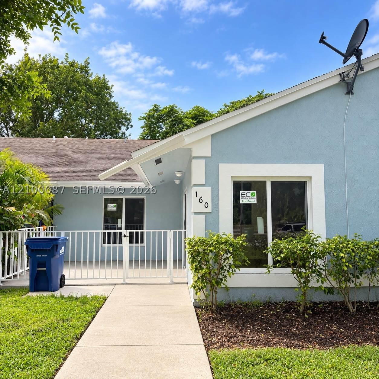 160 SW 8th Ave