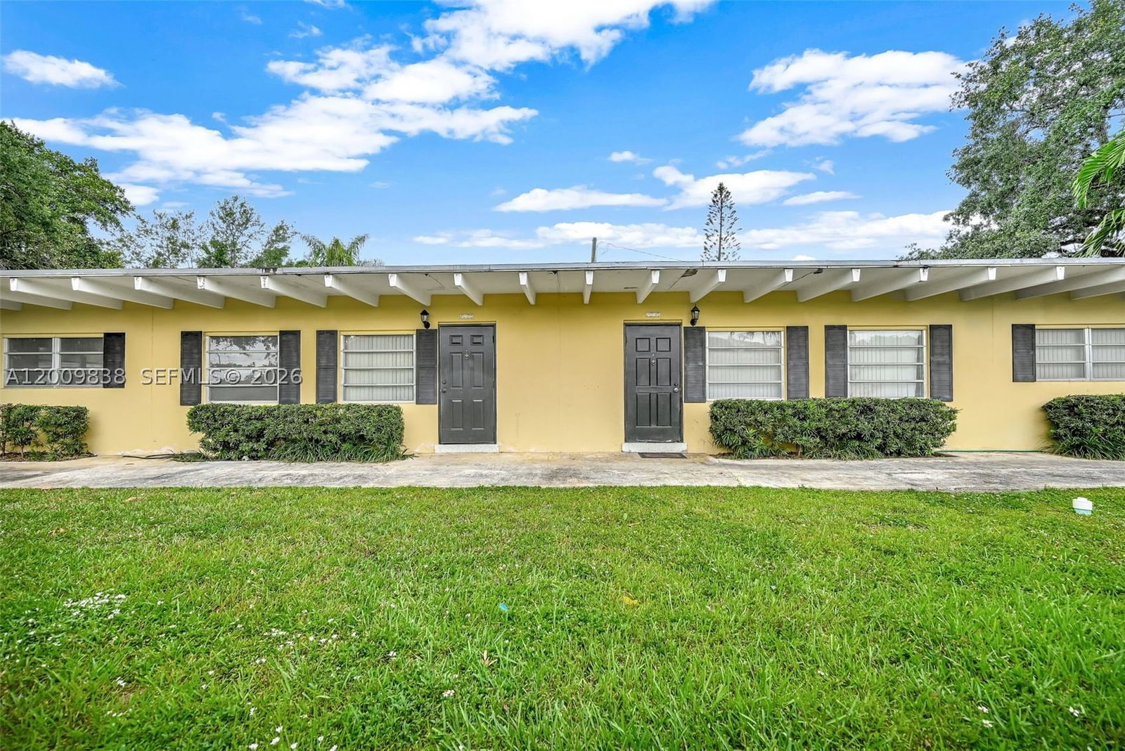 2225 SW 62nd Ct