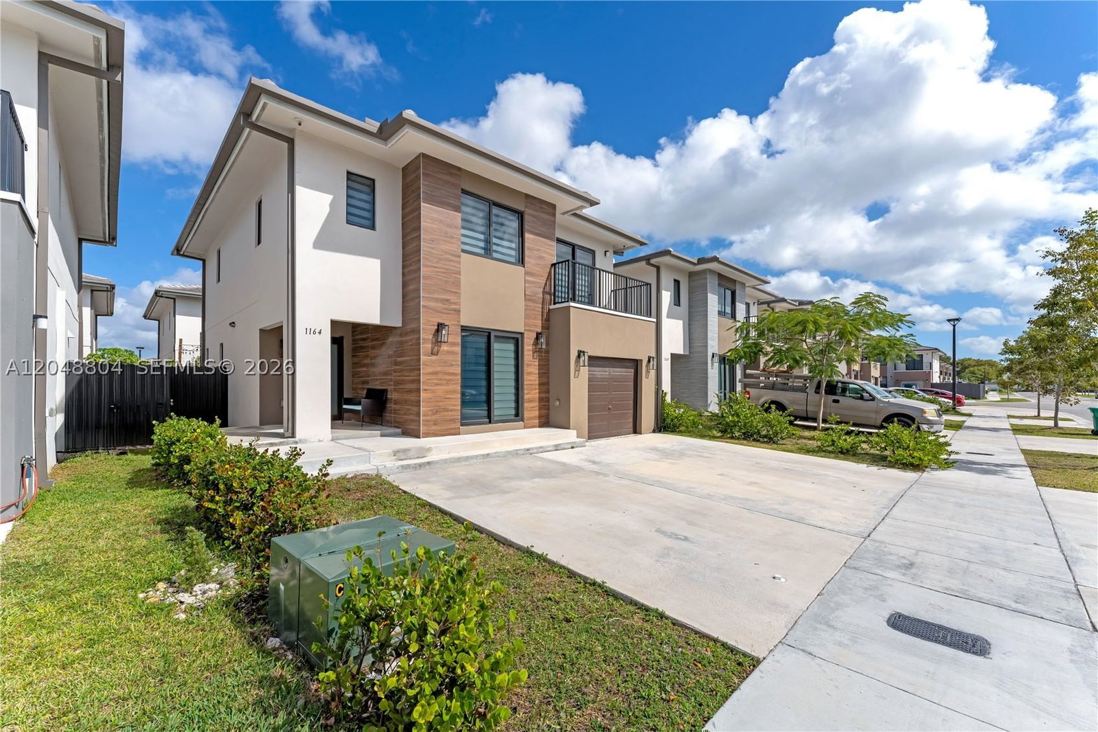 1164 NW 2nd St