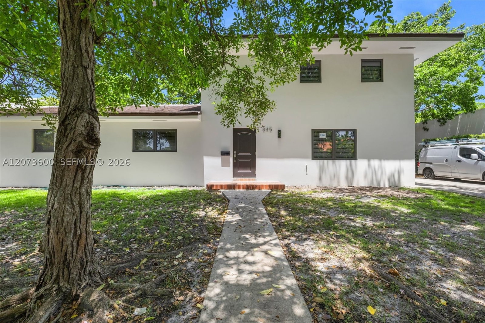 345 Sarto Ave